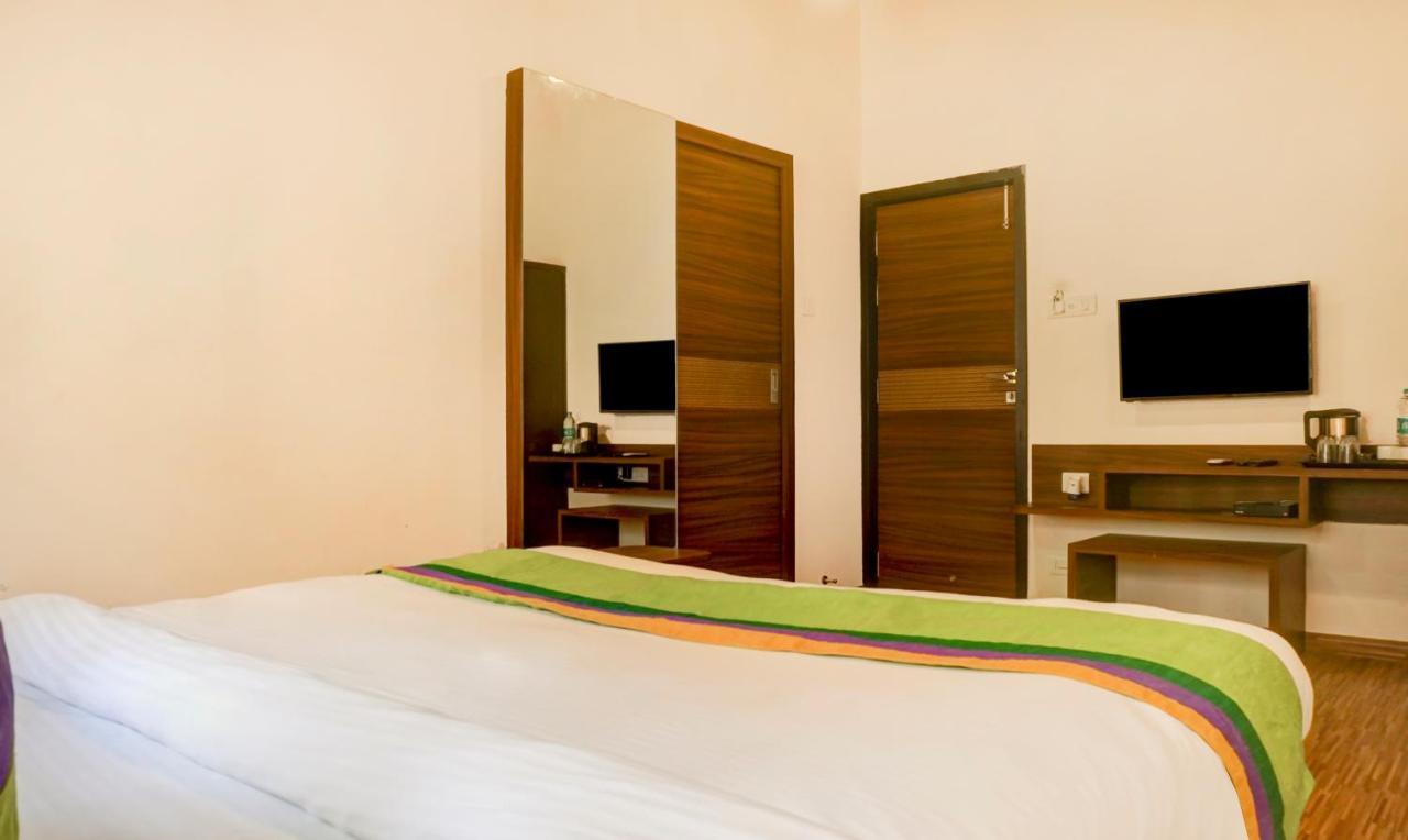 Treebo Five Elements, Lonavala Hotel Exterior photo